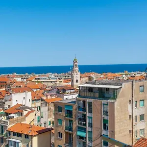 https://casabalt.hotelitalianriviera.com