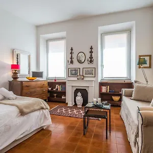 https://sora-menica.it-romehotels.com